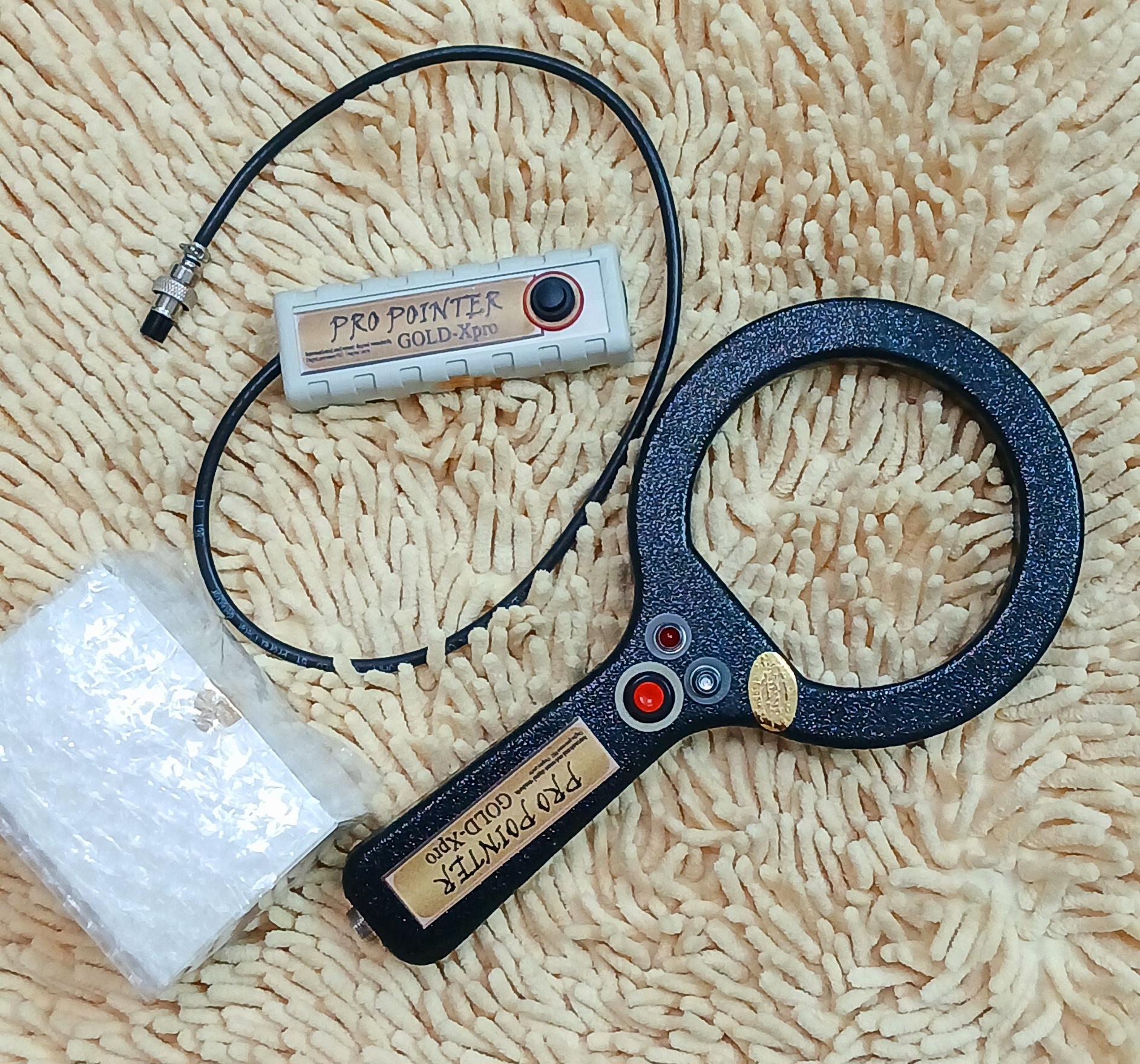 پین پوینتر ۴۰ الی ۵۰ سانتی تفکیک دار ورژن۳ - فلزیاب پین پوینتر (pinpointer)